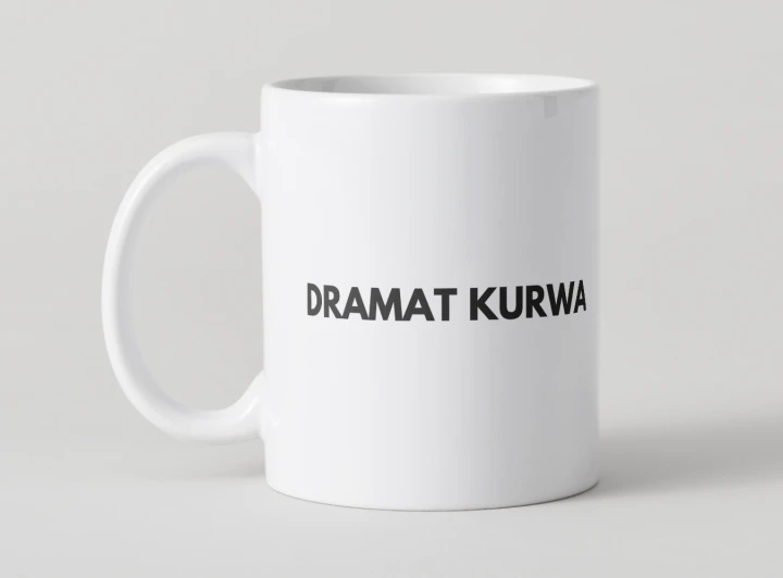 kubek-dramat-kurwa-zabawny-kubek-na-prezent.jpg